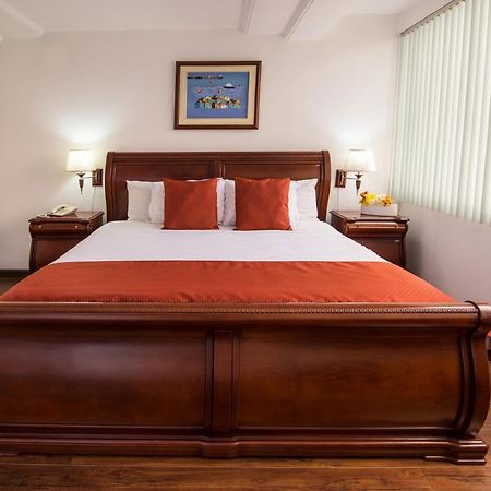 Hotel Cordero Куенка Екстериор снимка