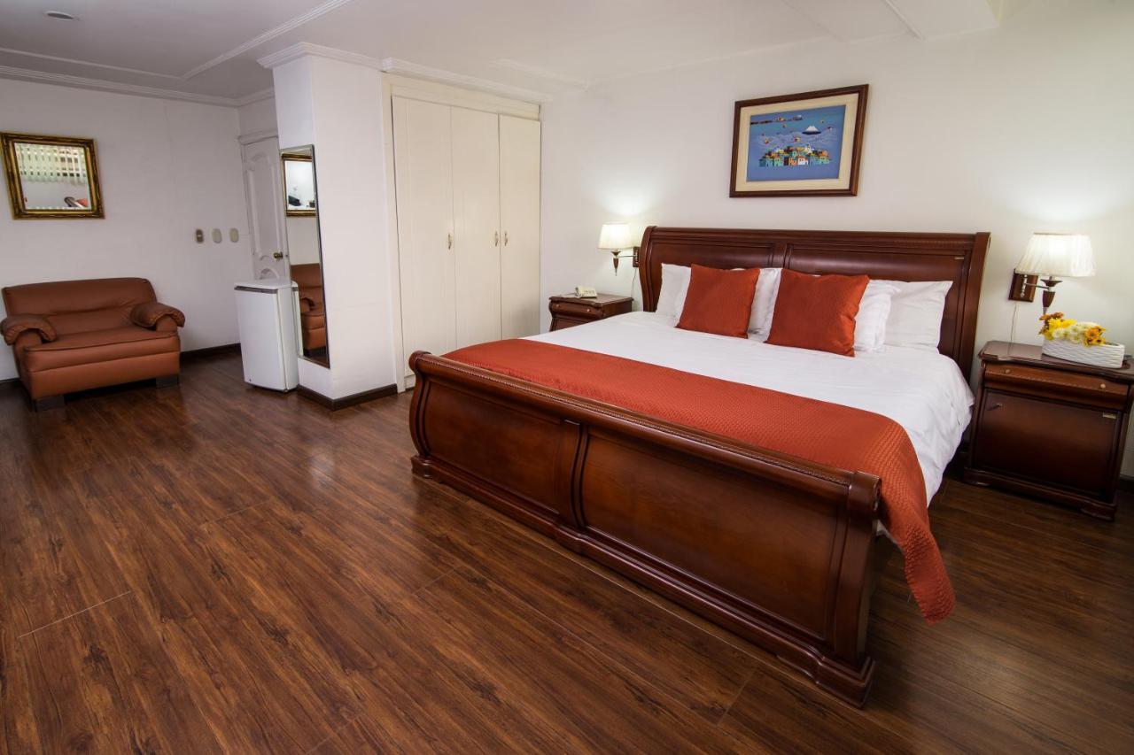 Hotel Cordero Куенка Екстериор снимка