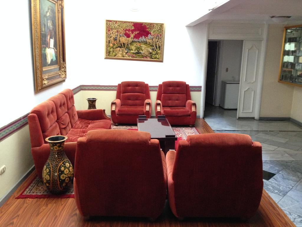 Hotel Cordero Куенка Екстериор снимка