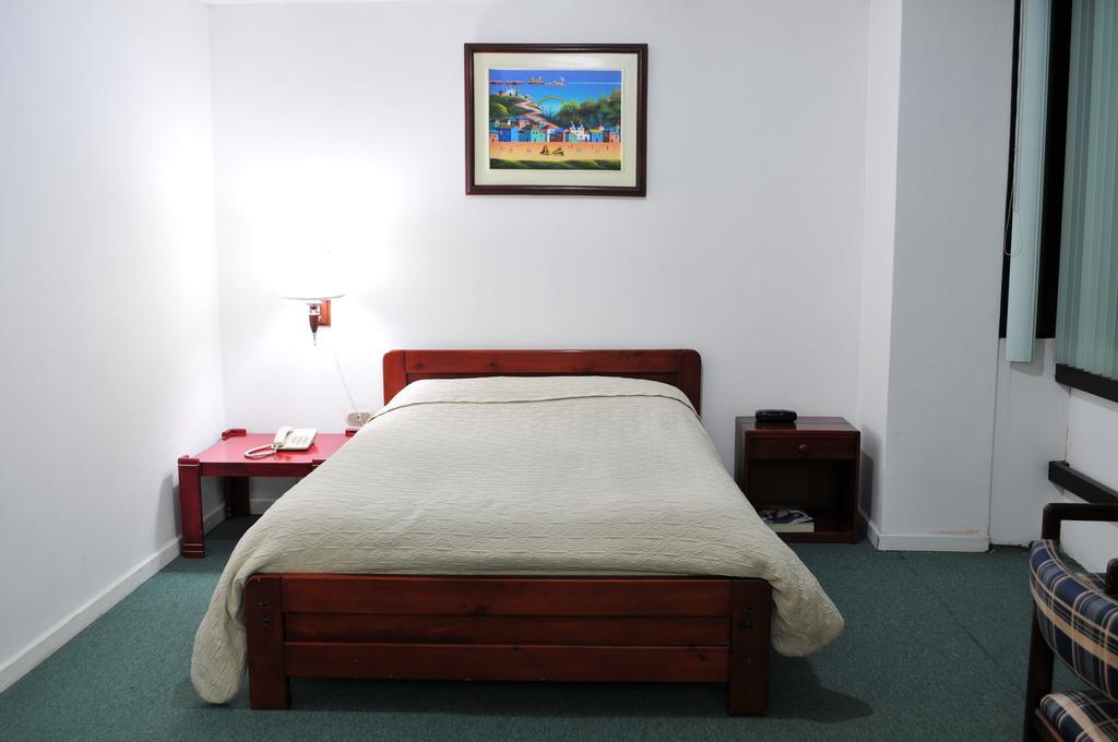 Hotel Cordero Куенка Екстериор снимка