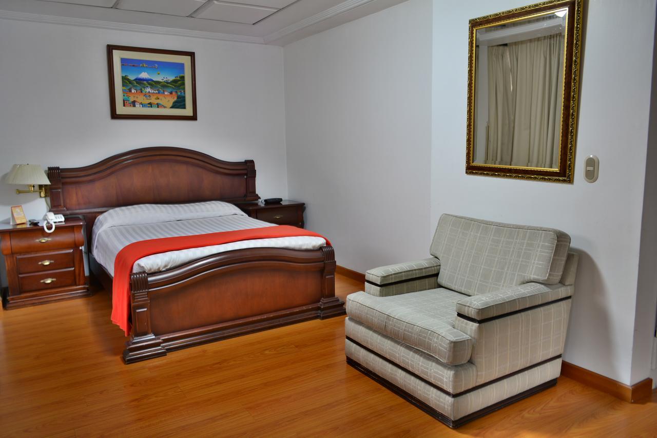Hotel Cordero Куенка Екстериор снимка